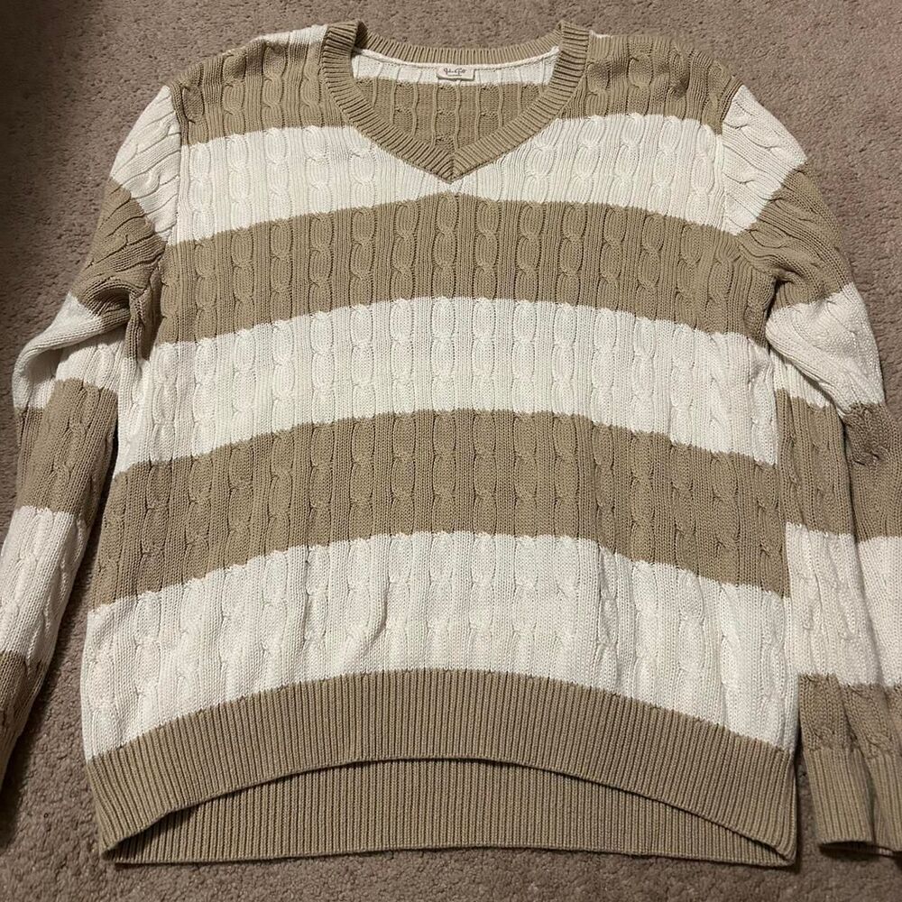 Brandy-melville Women's sweater